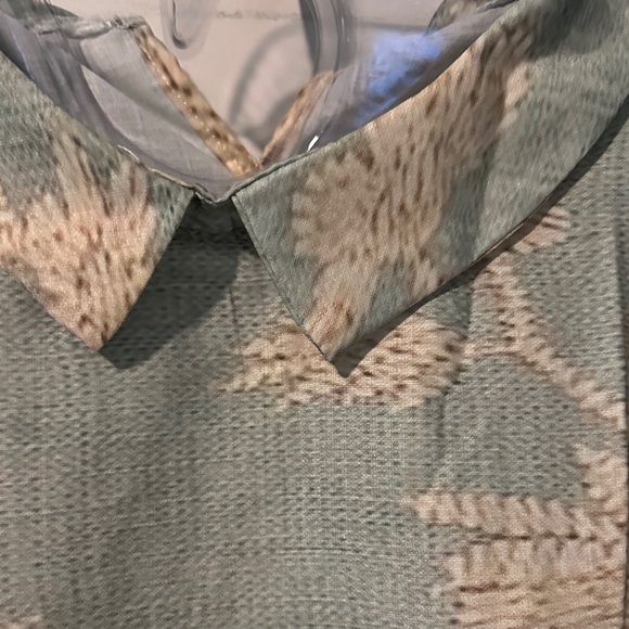 Top - Picture 3 of 4